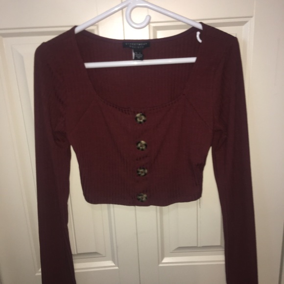 Burgundy crop top - Picture 1 of 2